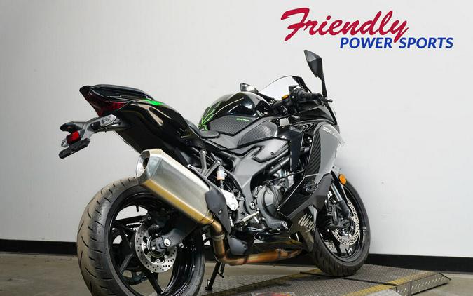 2025 KAWASAKI NINJA ZX400 ABS