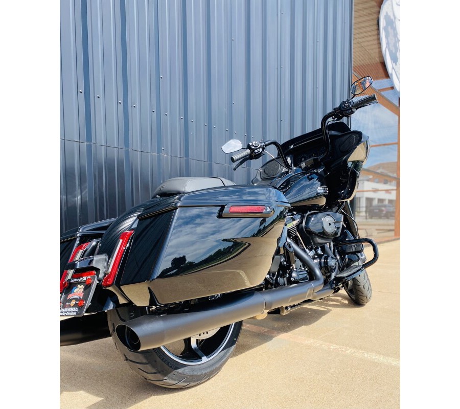 FLTRX 2024 Road Glide®