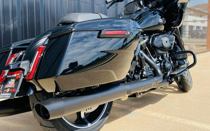 FLTRX 2024 Road Glide®