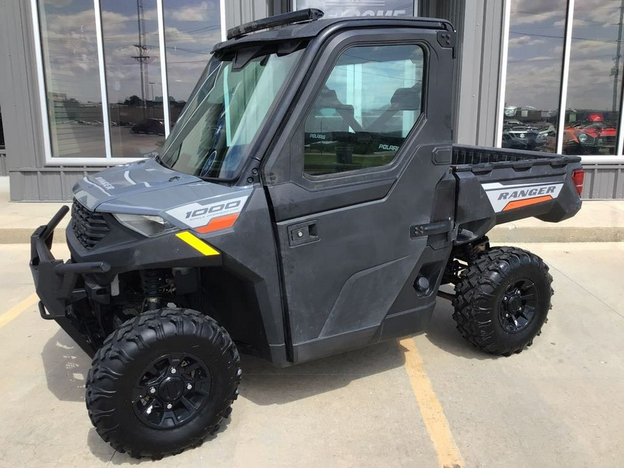 2022 Polaris Industries RANGER 1000 Premium Stealth Gray