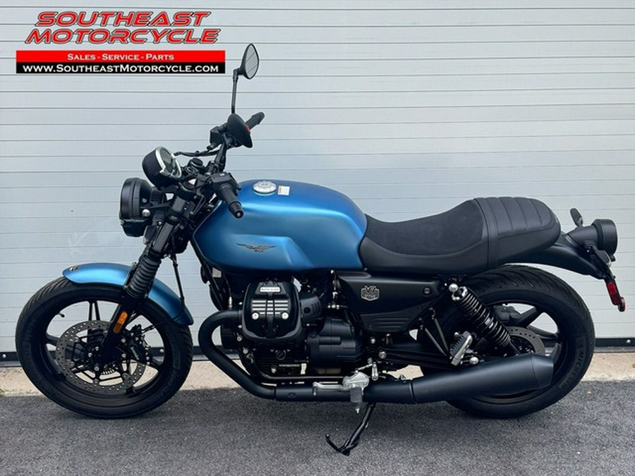 2026 Moto Guzzi V7 Stone