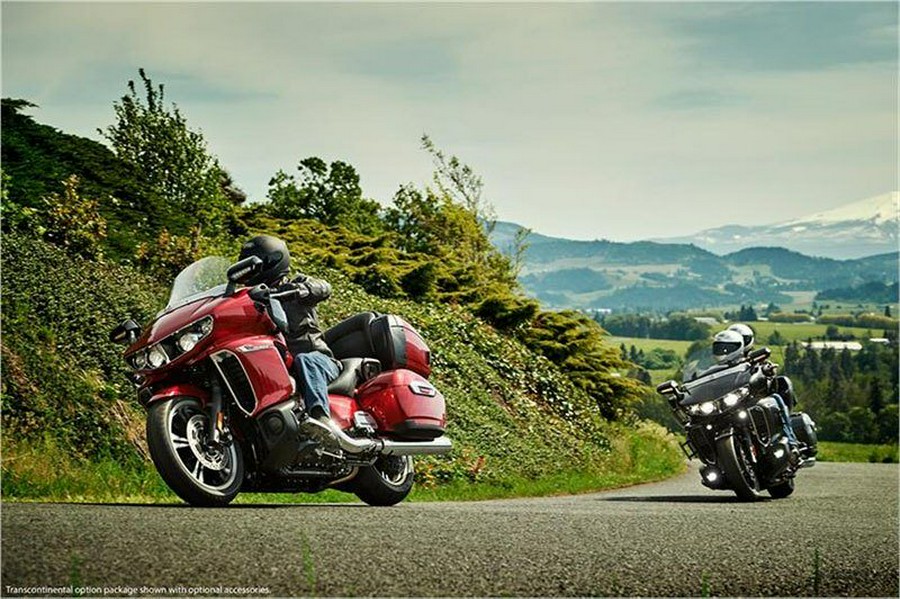 2018 Yamaha Star Venture Base