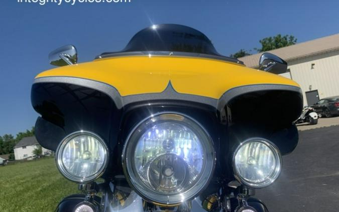 2012 Harley-Davidson® FLHTCUSE7 - CVO™ Ultra Classic® Electra Glide®