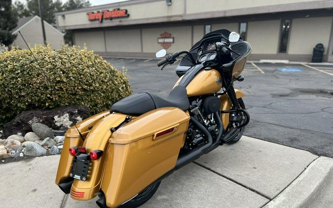 2023 Harley-Davidson Road Glide Special Prospect Gold – Black Finish