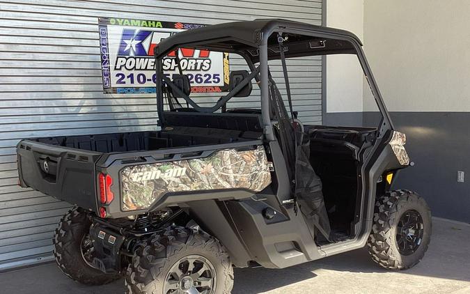 2025 Can-Am Defender XT HD7