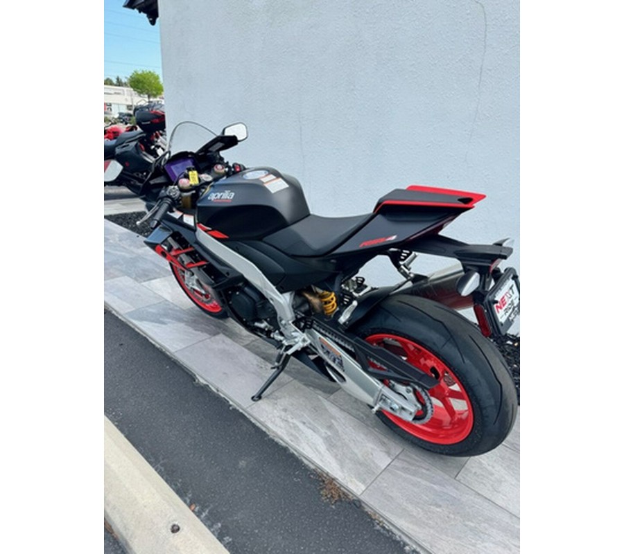 2024 Aprilia RSV4 1100