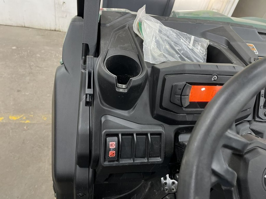 2025 Can-Am DEFENDER MAX DPS 62 HD7 - COMPASS GREEN