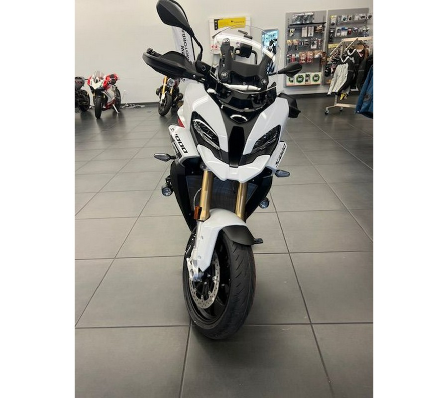 2026 BMW S 1000 XR