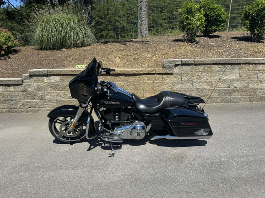 2015 Harley-Davidson FLHXS