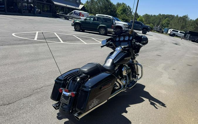 2015 Harley-Davidson FLHXS