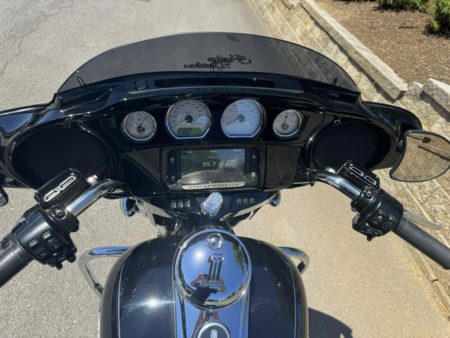 2015 Harley-Davidson FLHXS