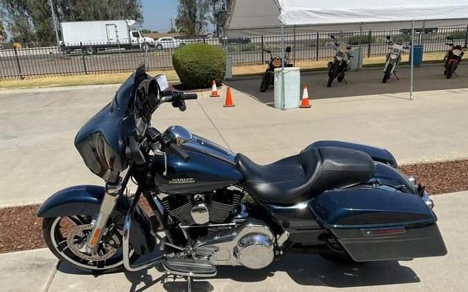 FLHXS 2016 Street Glide® Special
