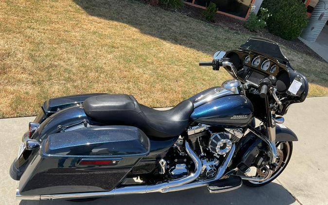 FLHXS 2016 Street Glide® Special
