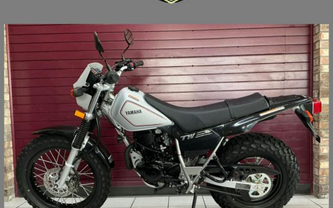 2027 Yamaha TW200
