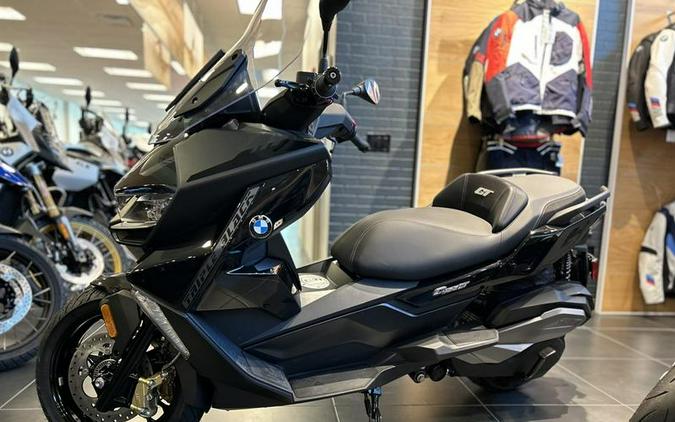 2024 BMW C 400 GT Triple Black