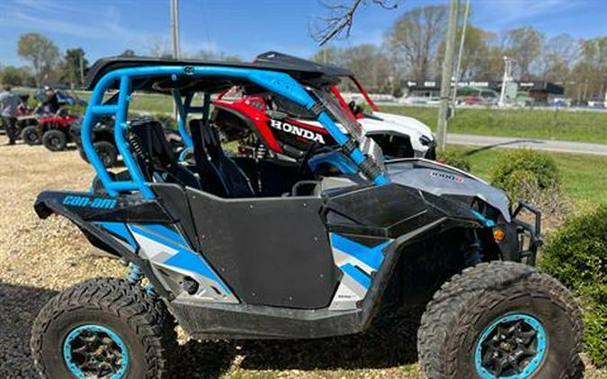 2016 Can-Am Maverick X mr