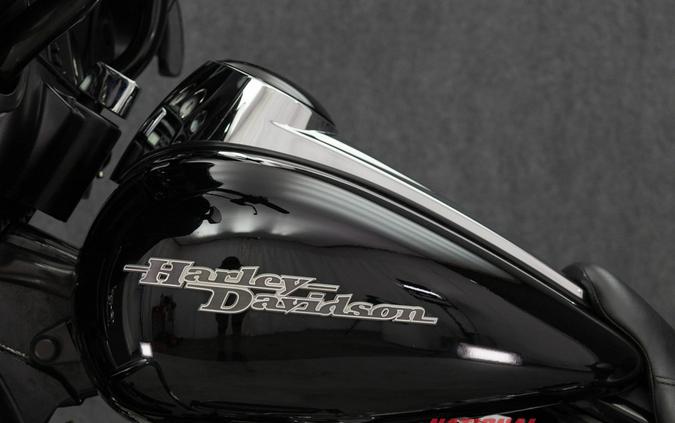 2011 HARLEY DAVIDSON FLHX STREET GLIDE W/ABS