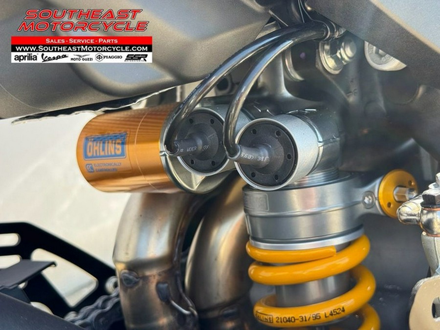 2026 Aprilia Tuono V4 Factory