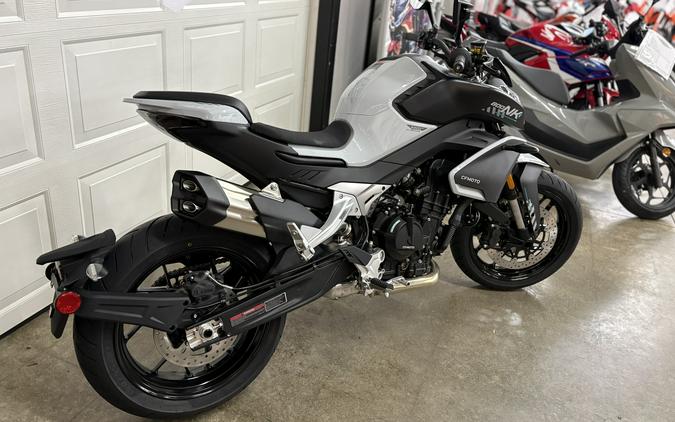 2026 CFMOTO 800NK