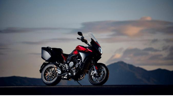 2023 MV Agusta Turismo Veloce Lusso SCS - 001647F