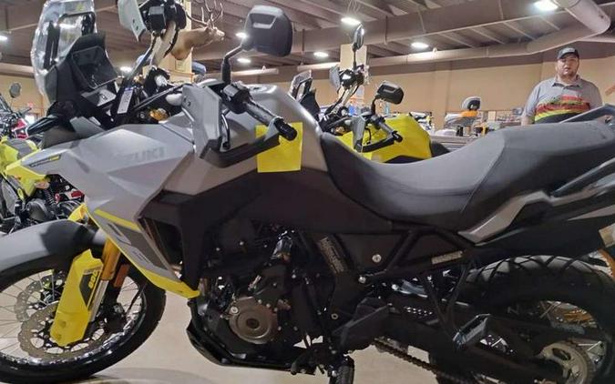 2023 Suzuki V-Strom 800DE