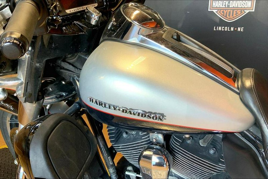 2015 Harley-Davidson® FLHTK - Ultra Limited