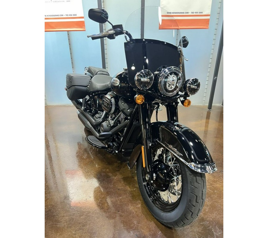 2024 Harley-Davidson Softail® Heritage Classic 114