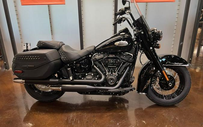 2024 Harley-Davidson Softail® Heritage Classic 114