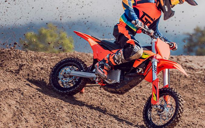 2025 KTM SX-E 5