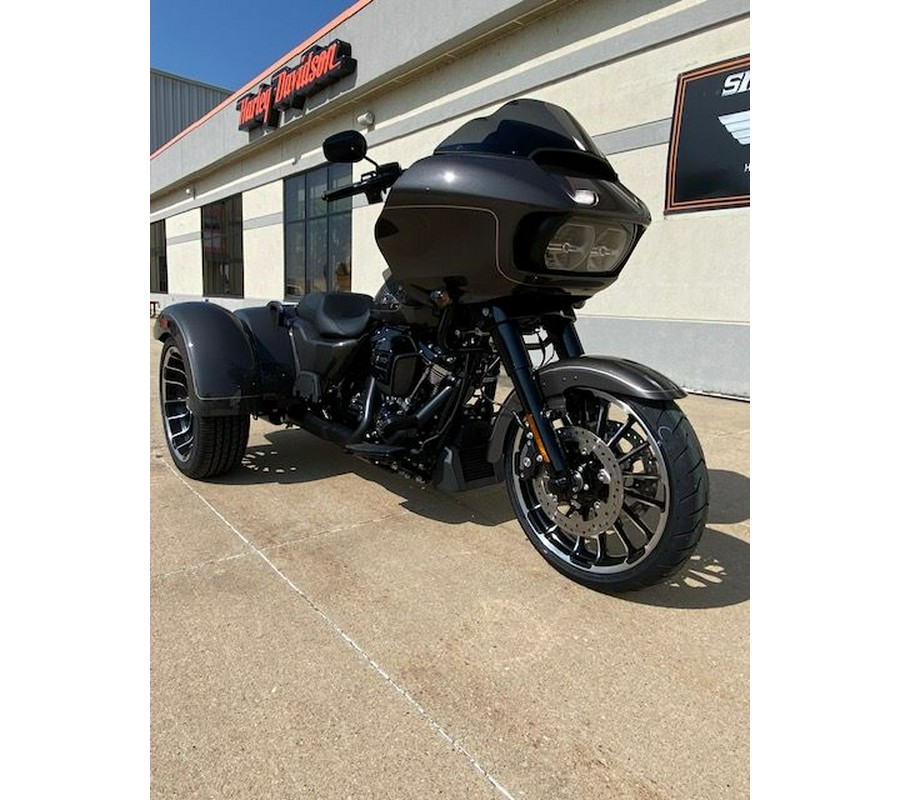 2023 Harley-Davidson Road Glide® 3