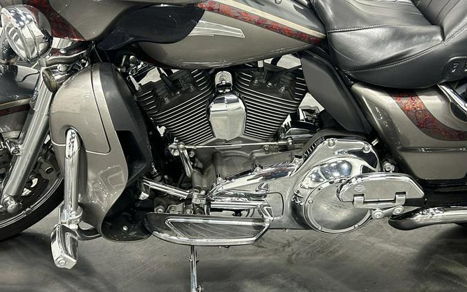 2016 HARLEY DAVIDSON ULTRA LIMITED CVO