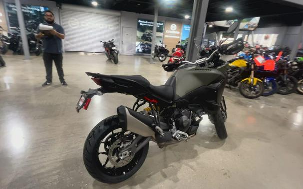 2026 Ducati MULTISTRADA V2 S