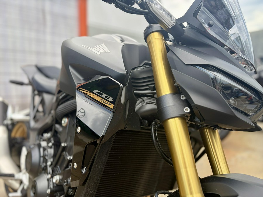 2026 Honda CB1000 HORNET SP