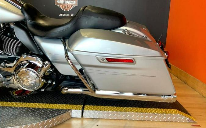 2015 Harley-Davidson® FLHXS - Street Glide® Special