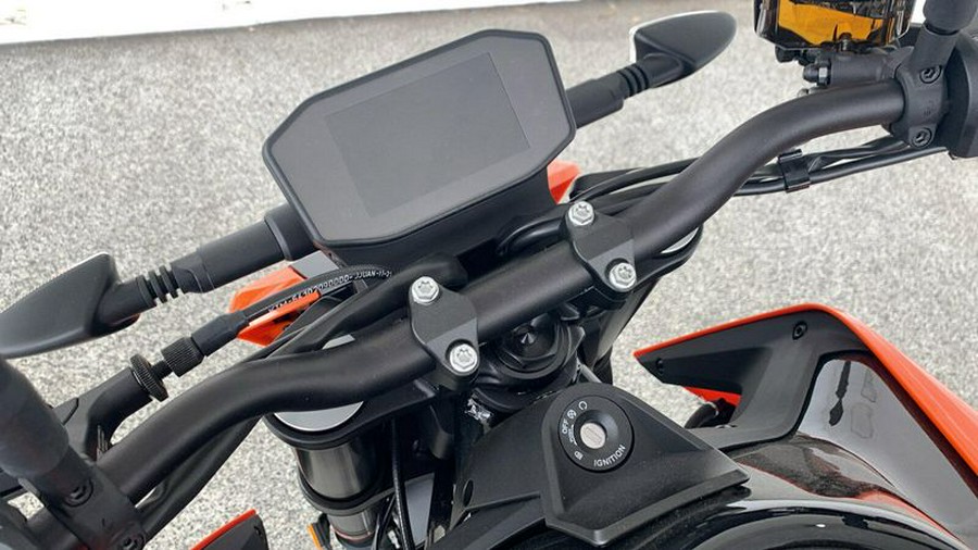 New 2024 KTM 790 DUKE