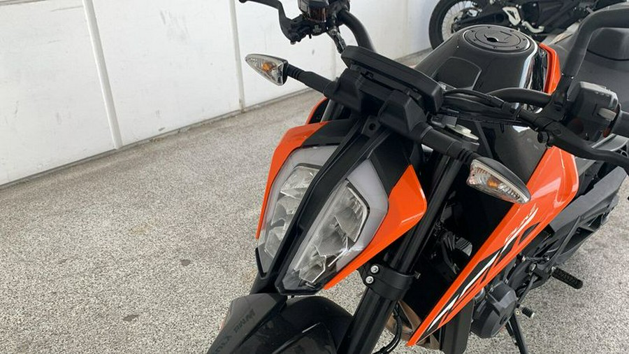 New 2024 KTM 790 DUKE