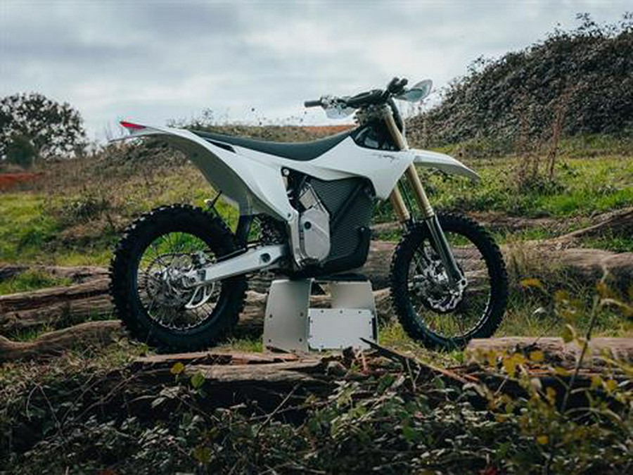 2025 Stark VARG EX Alpha 80 hp