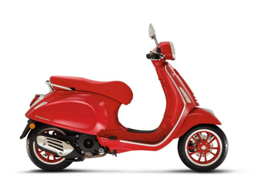 2022 Vespa Primavera 150 Red