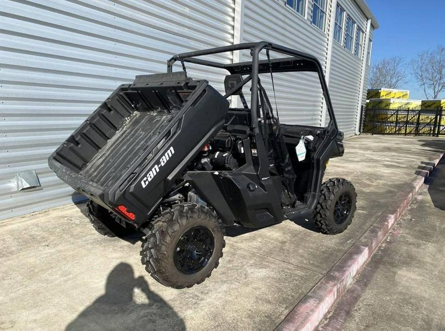 2023 Can-Am® Defender DPS HD10 Timeless Black