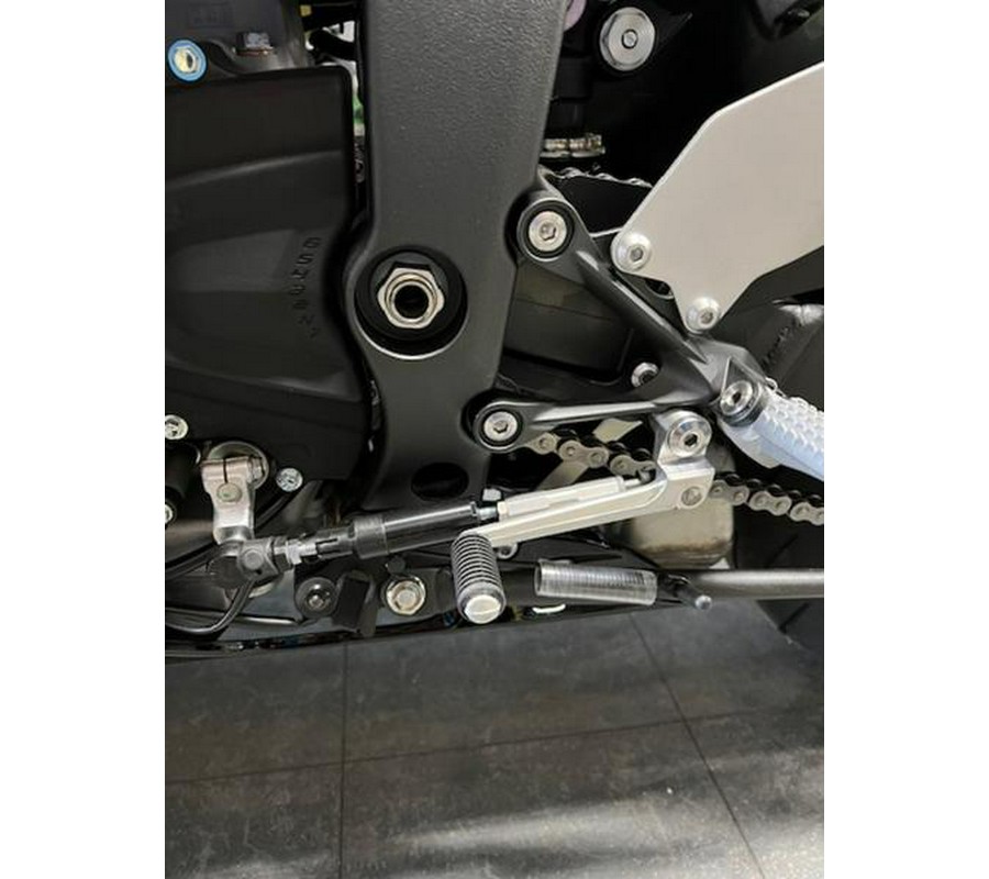 2025 Kawasaki Ninja® ZX™-6R ABS KRT Edition