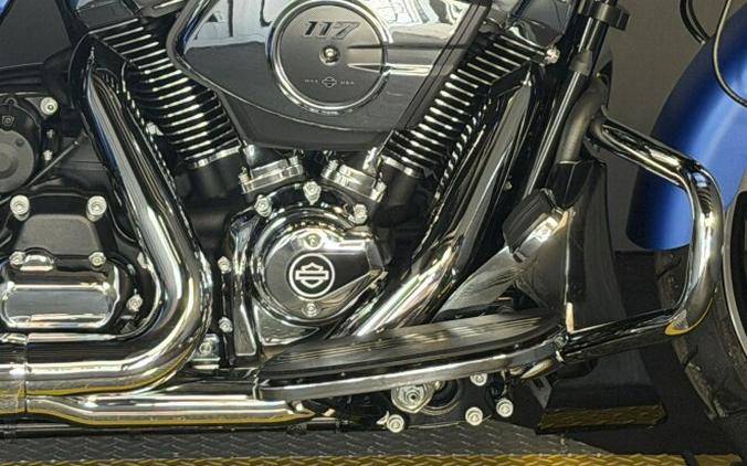 2026 Harley-Davidson® Road Glide® FLTRX AURORA BLUE DNM