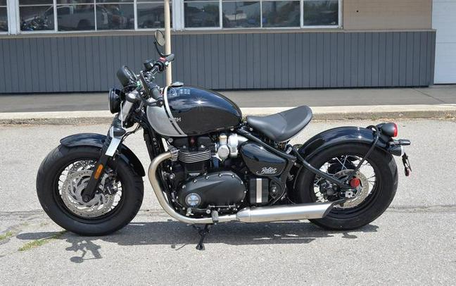 2024 Triumph Bonneville Bobber Jet Black/Ash Gray