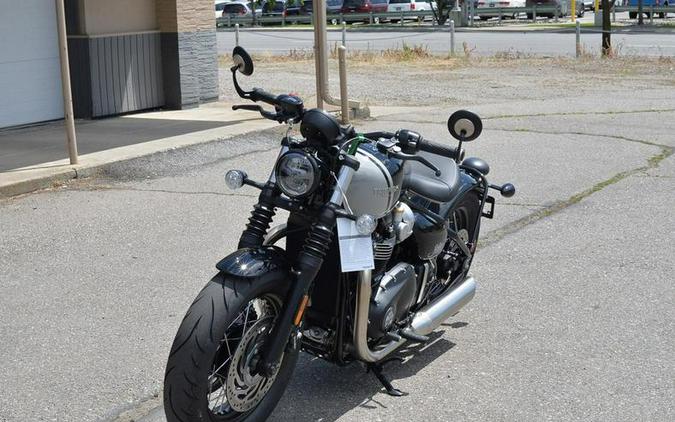 2024 Triumph Bonneville Bobber Jet Black/Ash Gray