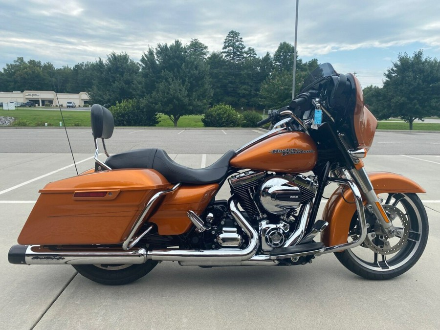 2015 Harley-Davidson Street Glide Special Amber Whiskey