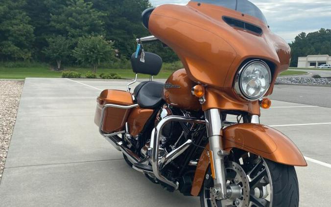 2015 Harley-Davidson Street Glide Special Amber Whiskey