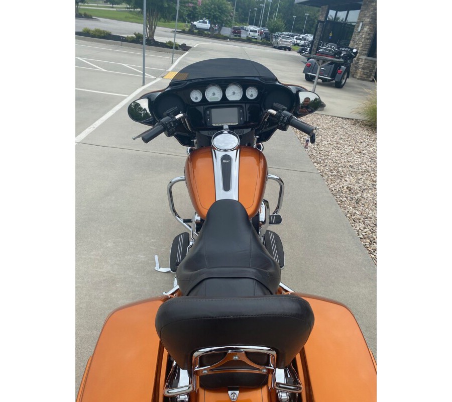 2015 Harley-Davidson Street Glide Special Amber Whiskey