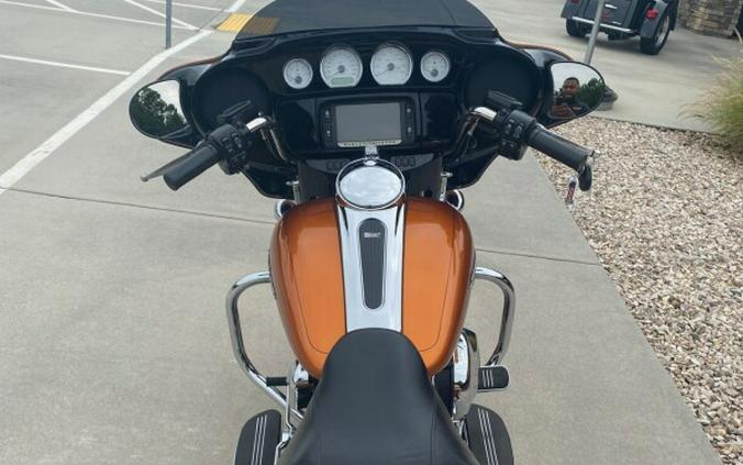 2015 Harley-Davidson Street Glide Special Amber Whiskey