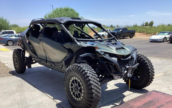 2026 Maverick R MAX X rc - Can-Am