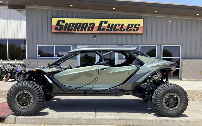 2026 Maverick R MAX X rc - Can-Am
