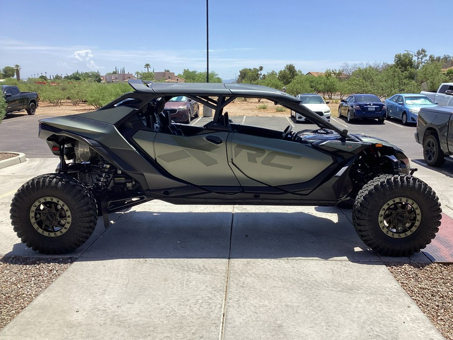 2026 Maverick R MAX X rc - Can-Am